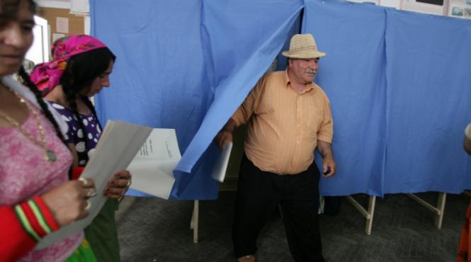 la vot puhoi de analfabeti la sintesti