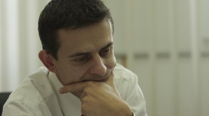 prefectul mazilit politic