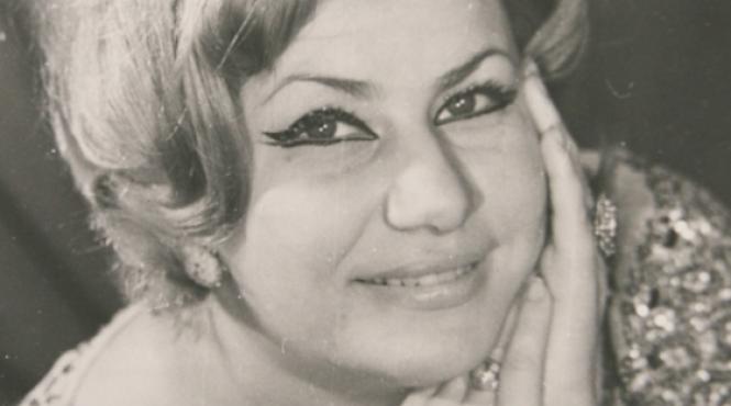 crizantema noastra de aur