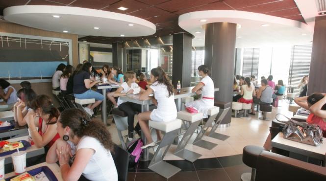 imagine noua un altfel de mcdonald s