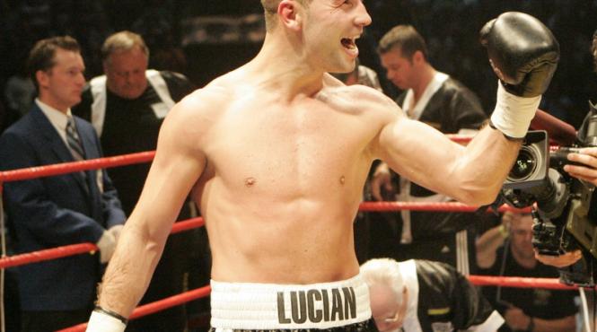 box bute isi va apara centura in octombrie