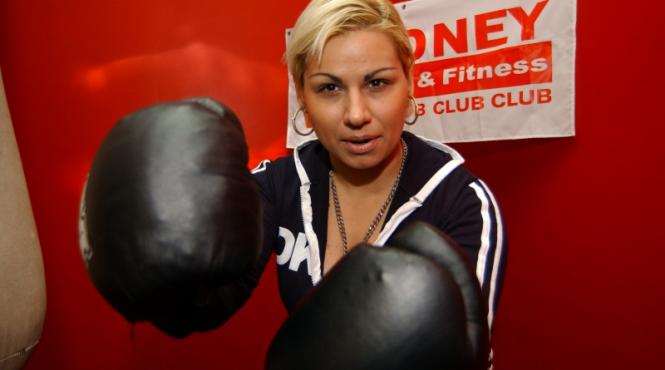 mult show biz talentele nikitei