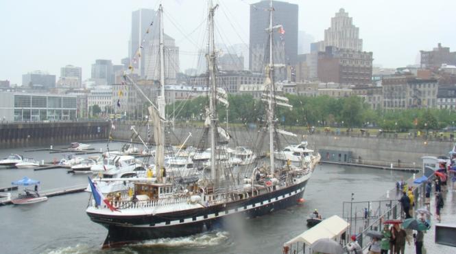 bine ati venit la bord