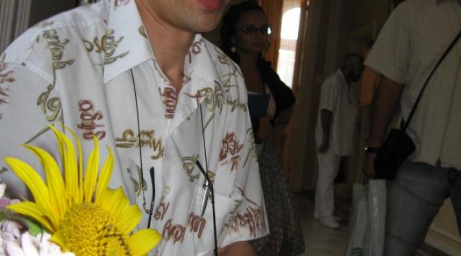 literatura trece dincoace de gratii