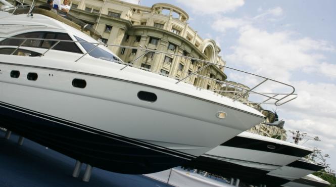 ambarcatiuni de 40 de milioane e