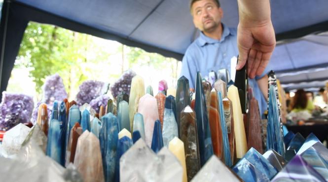 atelierul din adincul terrei