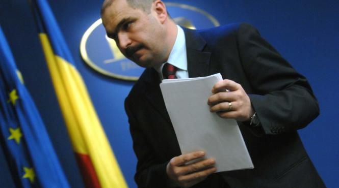 razboi nedrept cu chiriasii ra apps