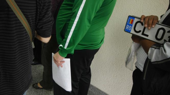 icirc nmatricularea in doua luni