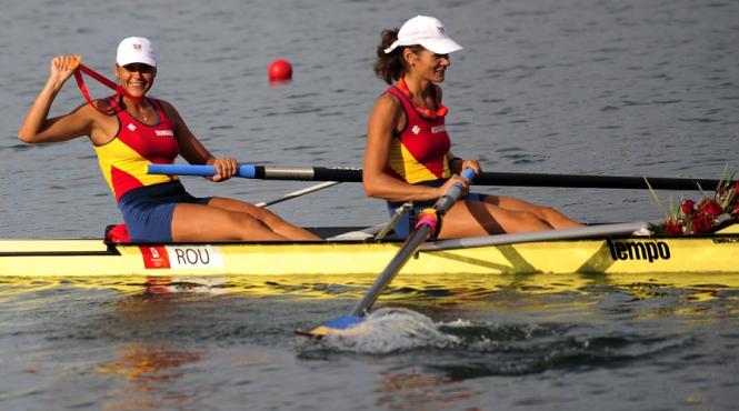 medalia de aur a venit cu barca