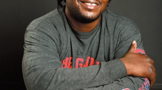 omul care picteaza cu inima