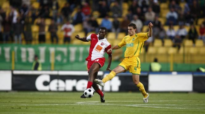 continuare la tribunal