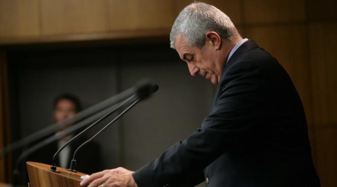 guvern majorarile salariale contestate la ccr