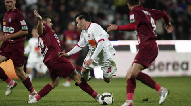 cfr cluj dinamo 1 0 9679 s a relansat lupta la titlu 9679 video