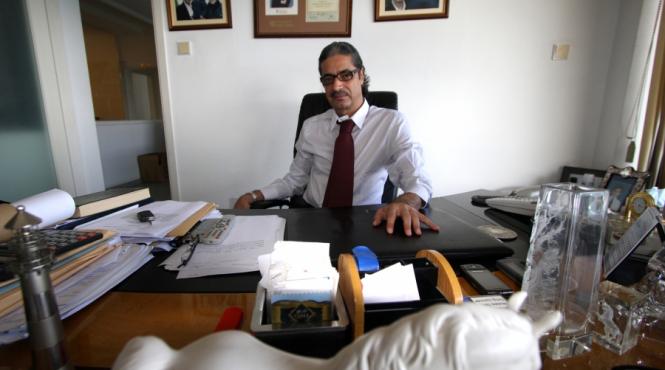 incursiune in lumea murdara a industriei tutunului