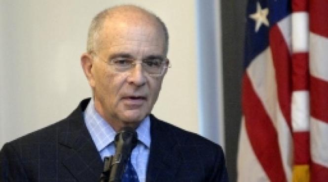 nicholas taubman romanii au demonstrat lumii ca se pot lepada de comunism