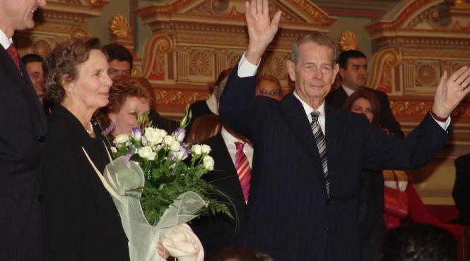 regele este o entitate sacra