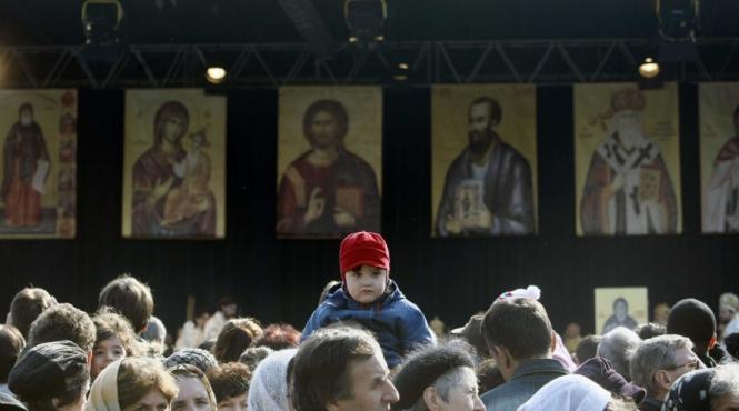 acum 90 de ani cum l au furat pe sfantul dimitrie