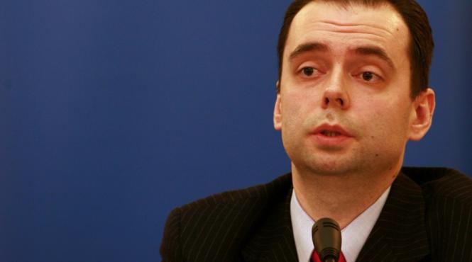 s p scade ratingul leul pierde in fata euro