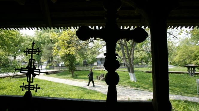 biserici de lemn salvate prin aducerea in muzee