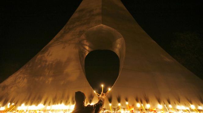 patru victime aduse la suprafata pamantul arde inca la petrila