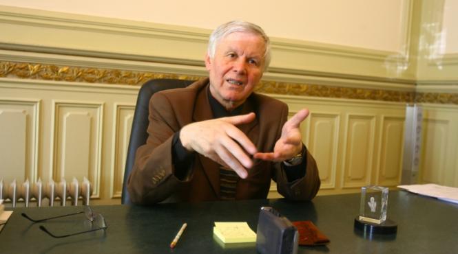 sase decenii de asteptare academia romana isi recupereaza patrimoniul