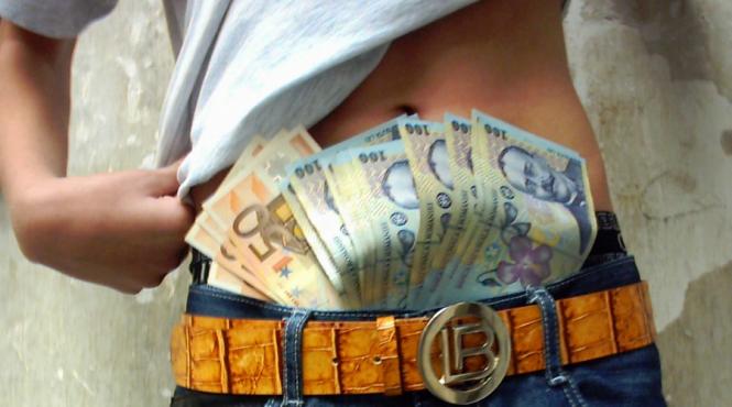 versuri versati versace am talentu unikat sunt bomboana de baiat