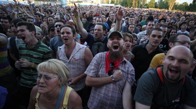 icirc n prag de sarbatori cadouri b estfest