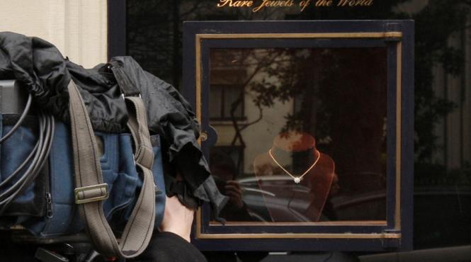 bijuteriile sunt cel mai mare risc jaful secolului la paris