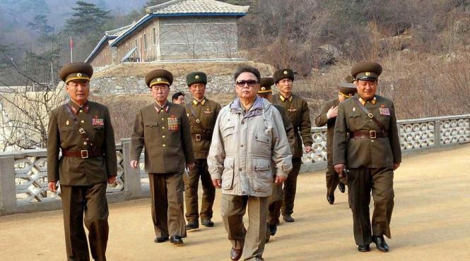 comunismul dinastic cine va conduce coreea de nord