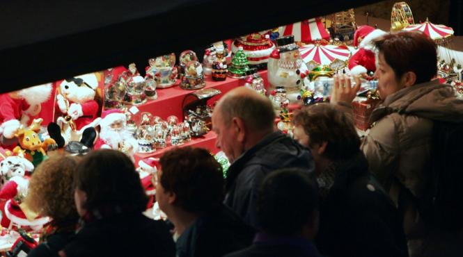 traditii romanesti cadoul nu depinde de prima de craciun