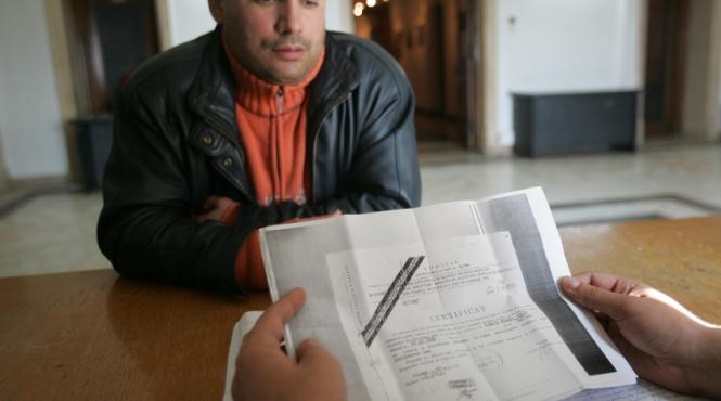 erou al revolutiei din 89 umilit de autoritati la mila olandezilor