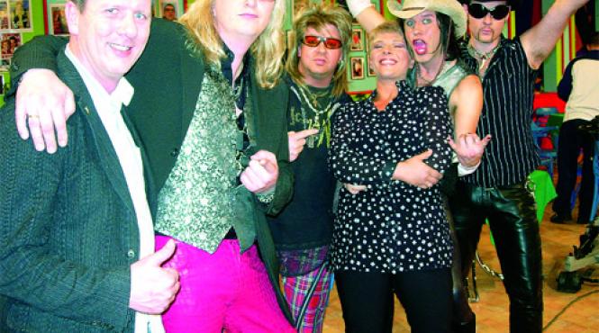 lumea crede ca sunt dumnezeu