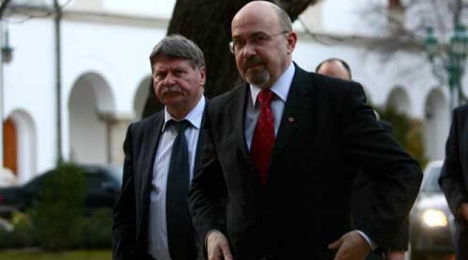 licitatie trucata tun udemerist ca la carte