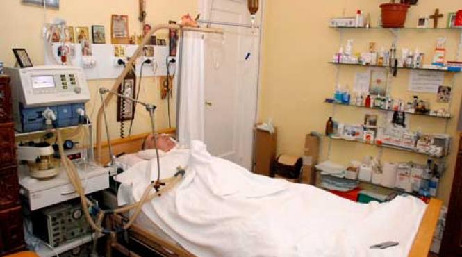 caz unic la braila omorat de sistem tinut in viata de dragostea parinteasca