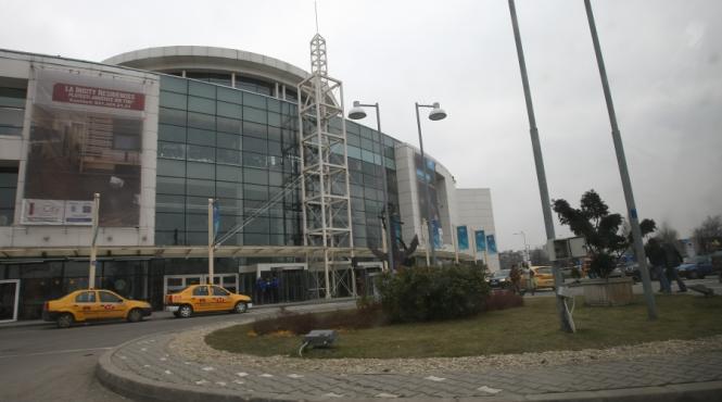 suspectii eliberati pe banda rulanta cazul mall dosar subtire