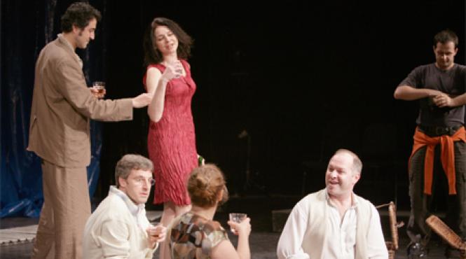 premiera la tnb un duel in timp si spatiu