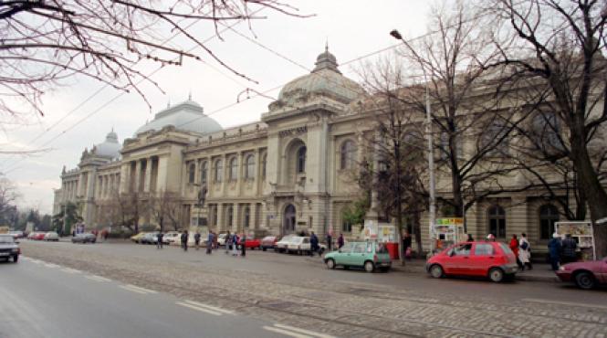 haos la cuza diplomele de la iasi recunoscute de minister