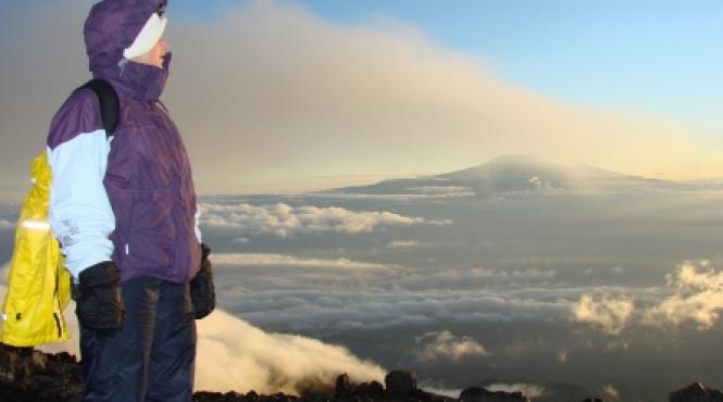 am intrat in nori am iesit deasupra lor