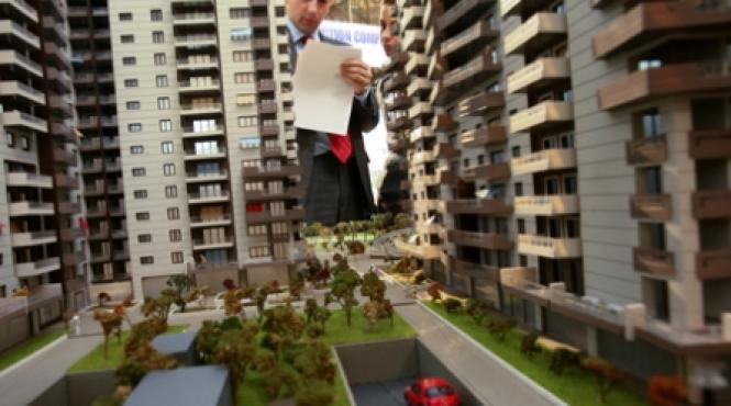 apartamente pe zece ani