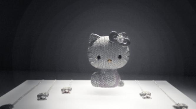 hello kitty pretioasa la 35 de ani