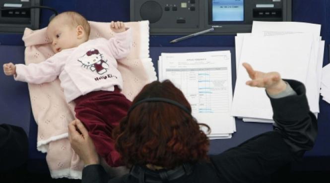 unii cu nepoata altii cu bebelusul