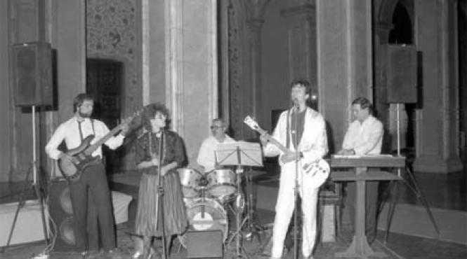 vinovatii fara vina fug de munca la uzina