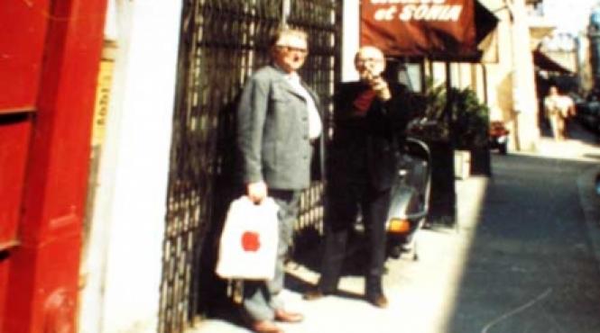 simt pe buze atingerea tepilor barbii lui