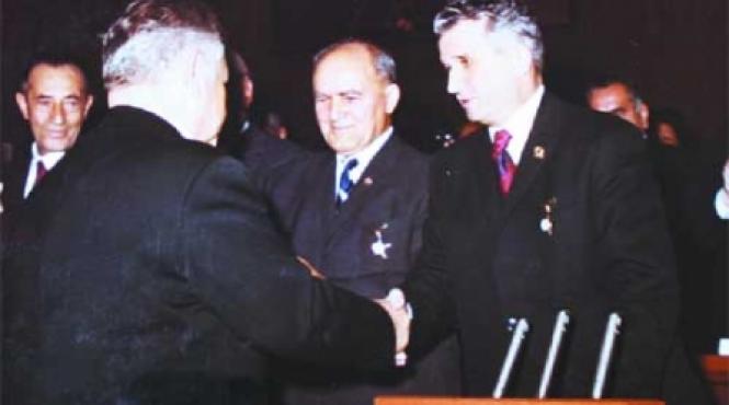 constantin parvulescu veteranul miscarii comuniste din romania fusese exclus de doua ori din partid