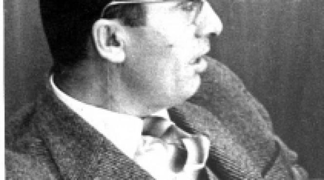 i s a spus inca de la debutul sau in 1942 ca e genial