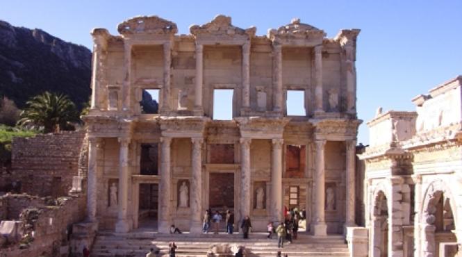 istorie si ape stravezii