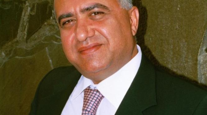 omar hayssam cautat prin puscariile din siria