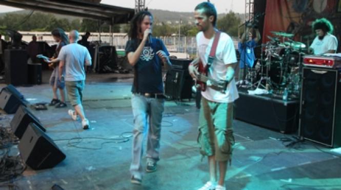 festival la arad pe malul muresului