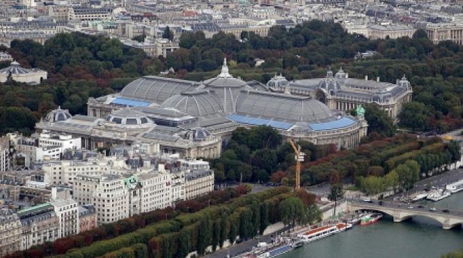 nicolas sarkozy vrea sa schimbe fata parisului