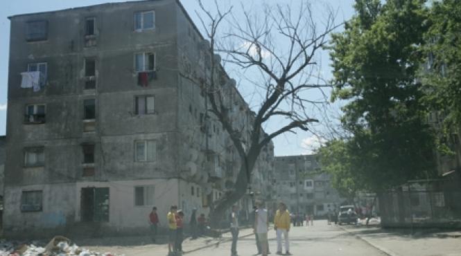 ati mai vazut sa calci pe seringi asa